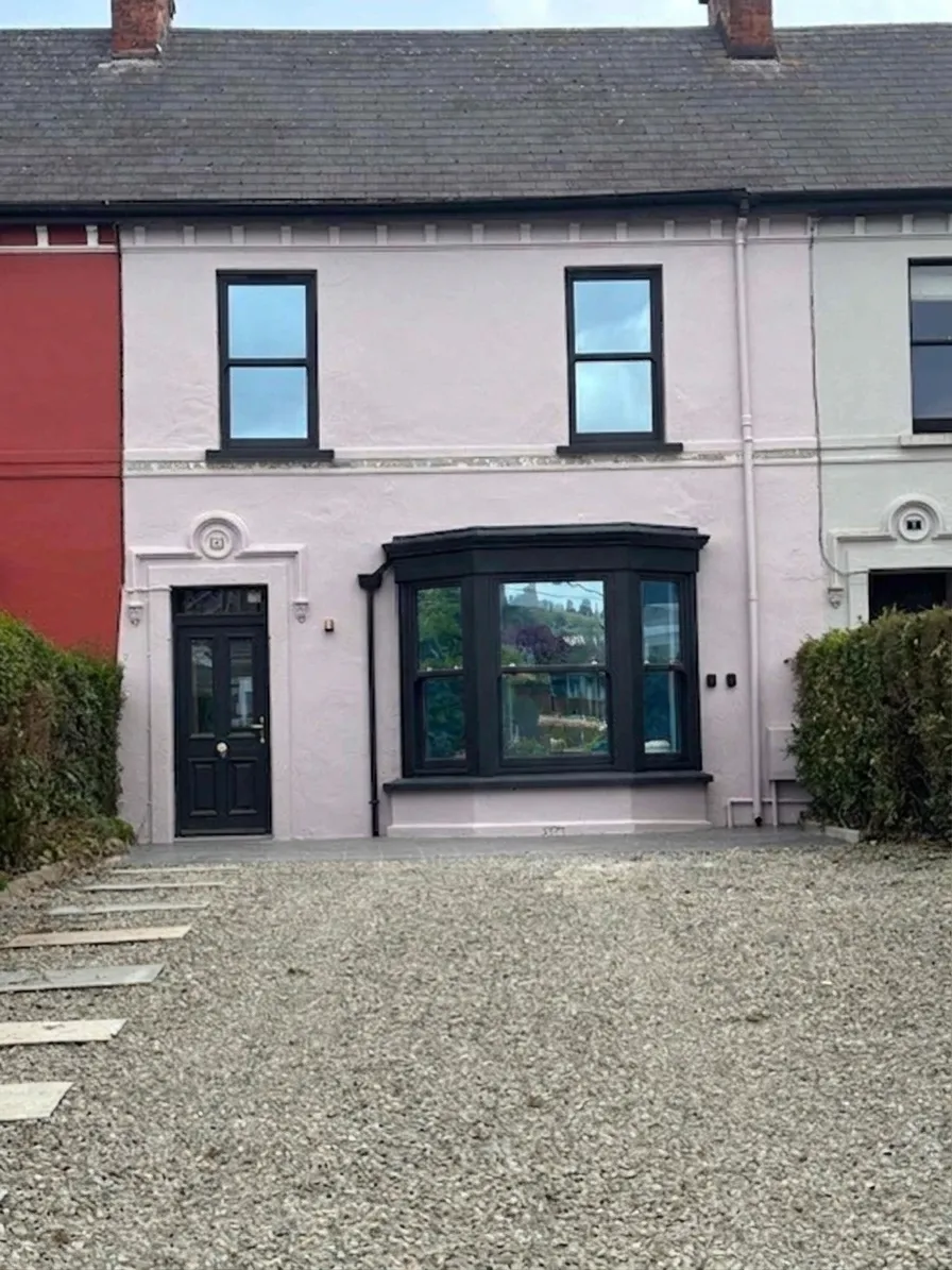 Period terrace bay window with privacy film